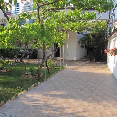 Apartamento By The Sea Sucuraj, Hvar - 6852 Sućuraj